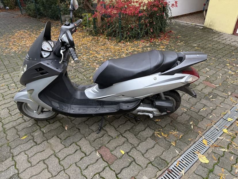 Scuter Interceptor 50cc
