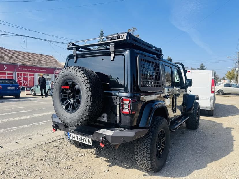 Jeep Wrangler Sahara Unlimited