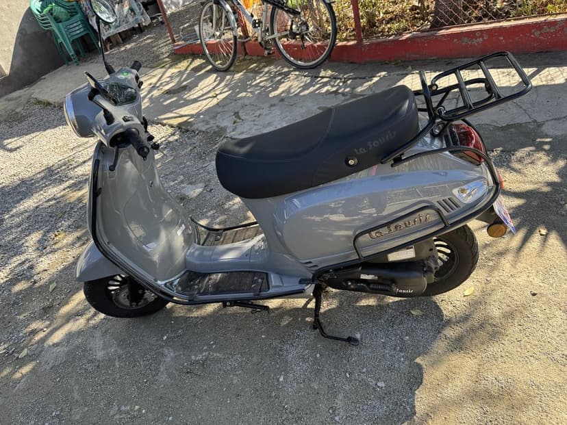 Scuter Sourini 2022 / 50cm /45kmH