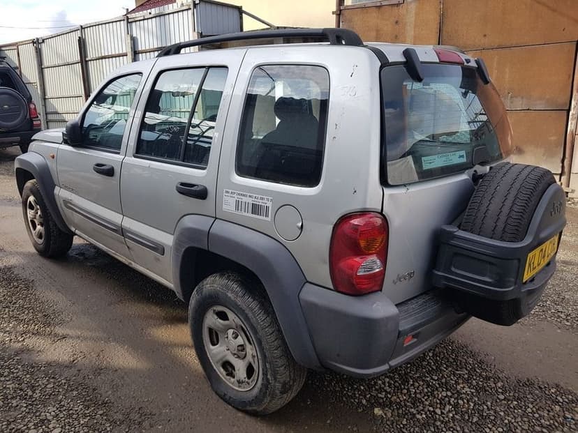 Dezmembrari dezmembrez  Jeep Cherokee III 2.8, 2.5 D
