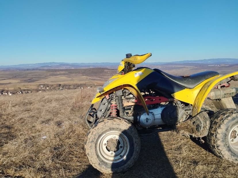 Vând urgent Atv Kymco 250 kxr