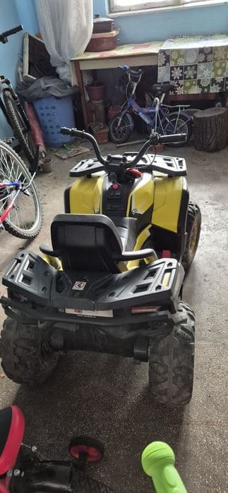 Vând ATV electric pentrucopii
