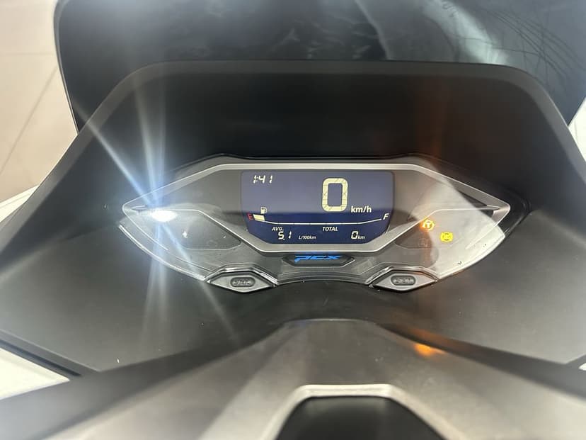 Vand scooter Honda PCX - nou 0 km