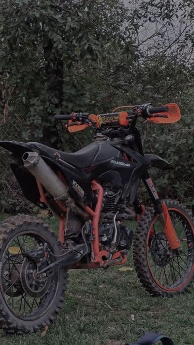 Cross kxd 150cc in stare foarte buna