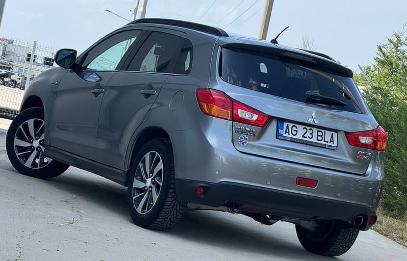 Mitsubishi/ASX 1,8/ 4WD / Panorama /Nav