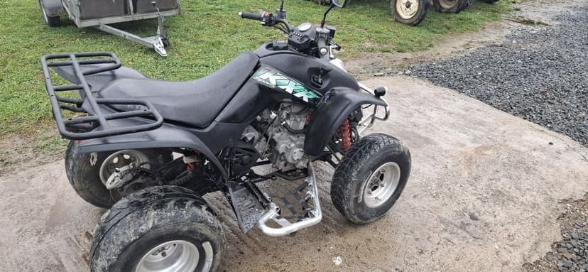 Se vinde  kimco kxr 250cc cu acte