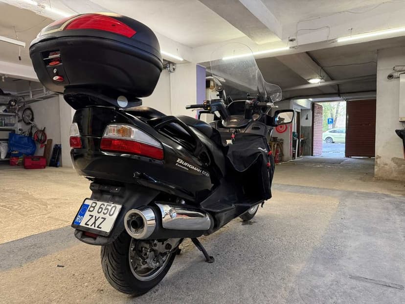 Maxi Scuter Suzuki Burgman 650 Executive ABS 2005 – 68.000 km