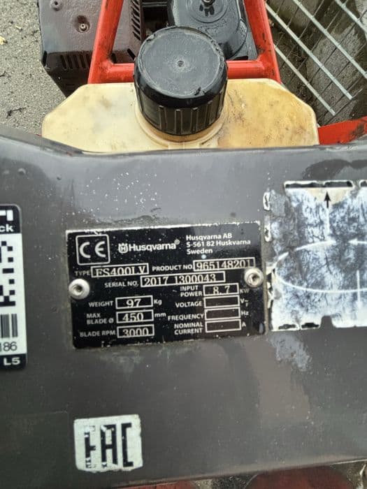 Masina de taiat asfalt beton  Husqvarna