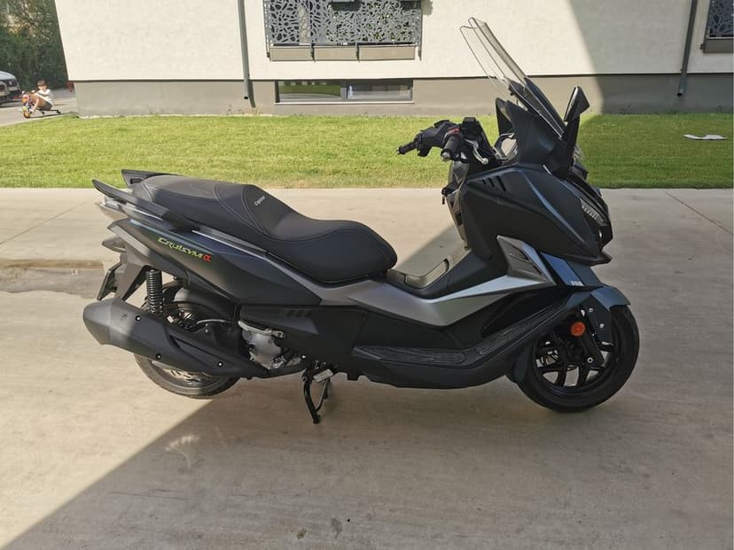 De vanzare sym crusym 300