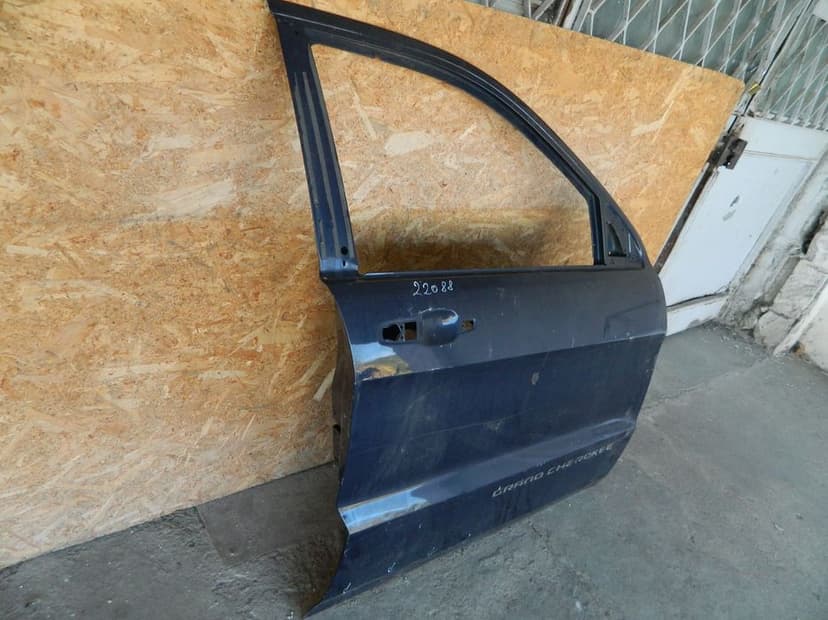 Usa dreapta fata Jeep Grand Cherokee, 2011, 2012, 2013, 2014, 2015, 2016, 2017, 2018.