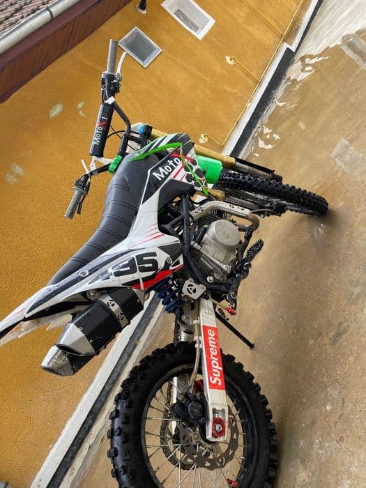 Vând cross perfect funcțional