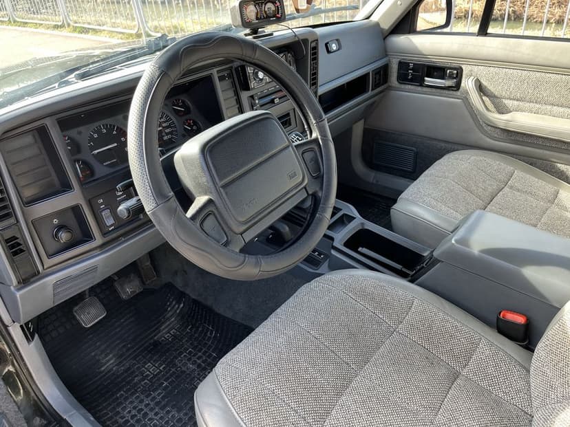 Jeep  Cherokee 2,5 turbo diesel 1996