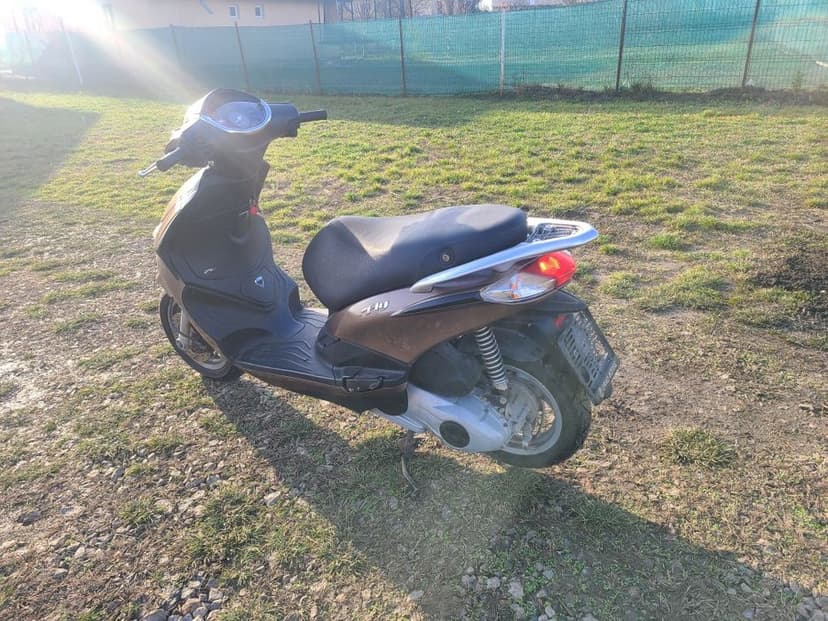 Piaggio Fly 125i