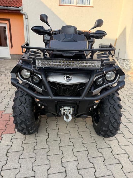 Can am outlander max 1000