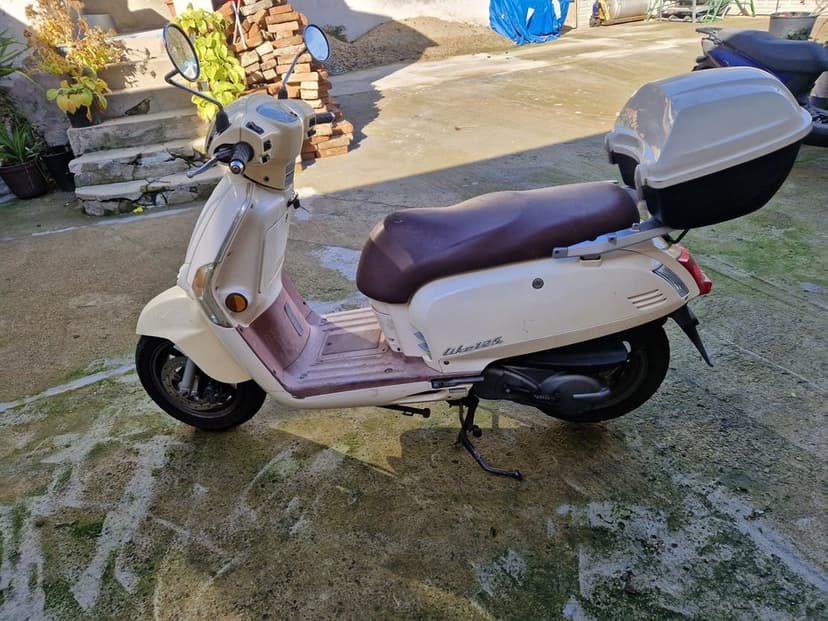 Scutere recent aduse din germania