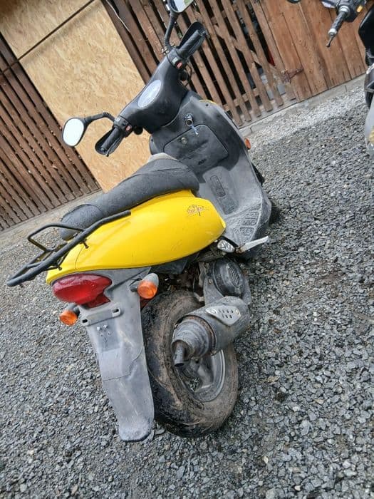 Vând sau schimb scutere kymco