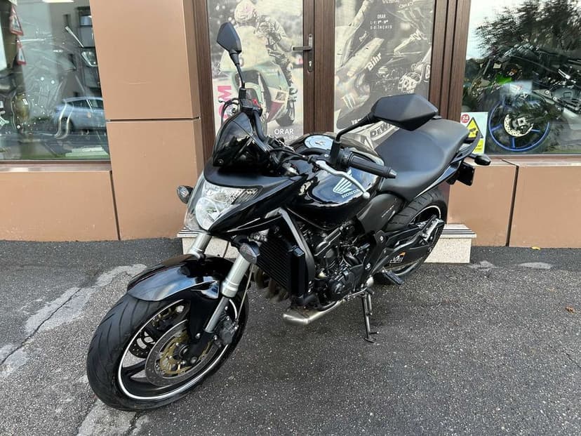 Honda Hornet 600 ~ Garantie ~ Rate ~