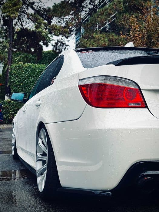 BMW Seria 5 E60 Alb Perlat Pachet M Jante 19 Automata 3.0 Diesel