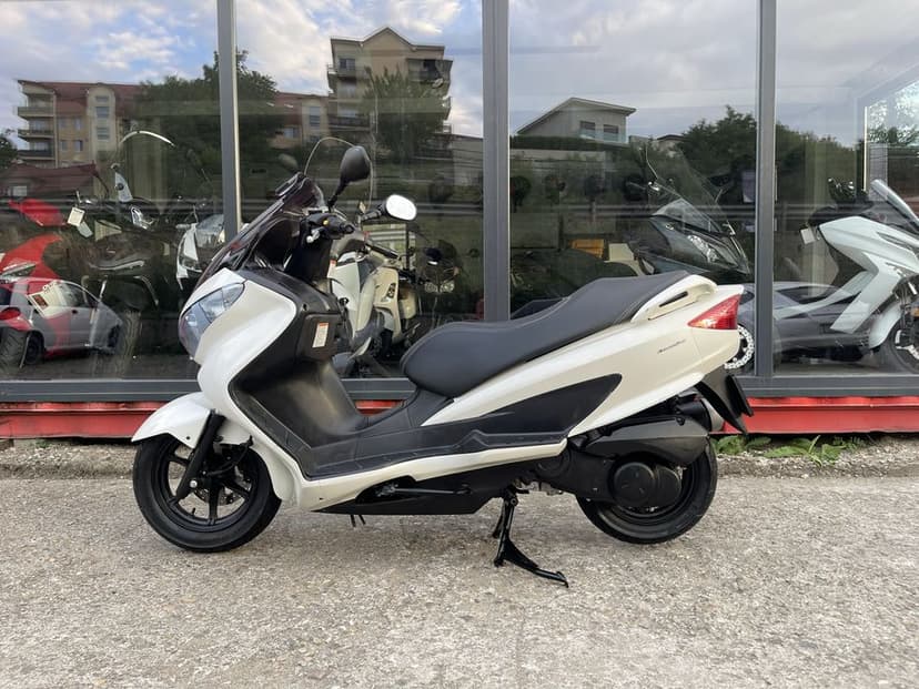 Scuter Suzuki Burgman 200 cc executive -Garantie-Transport Gratuit-