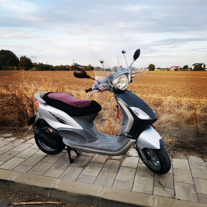 Piaggio Fly /Kymco  Super 8