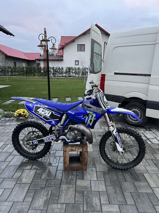Cross Yamaha yz 125