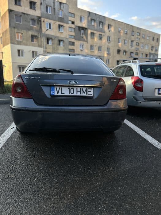 Vand sau schimb cu atv