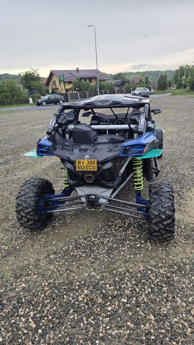 Vând can-am maverick X3 2020