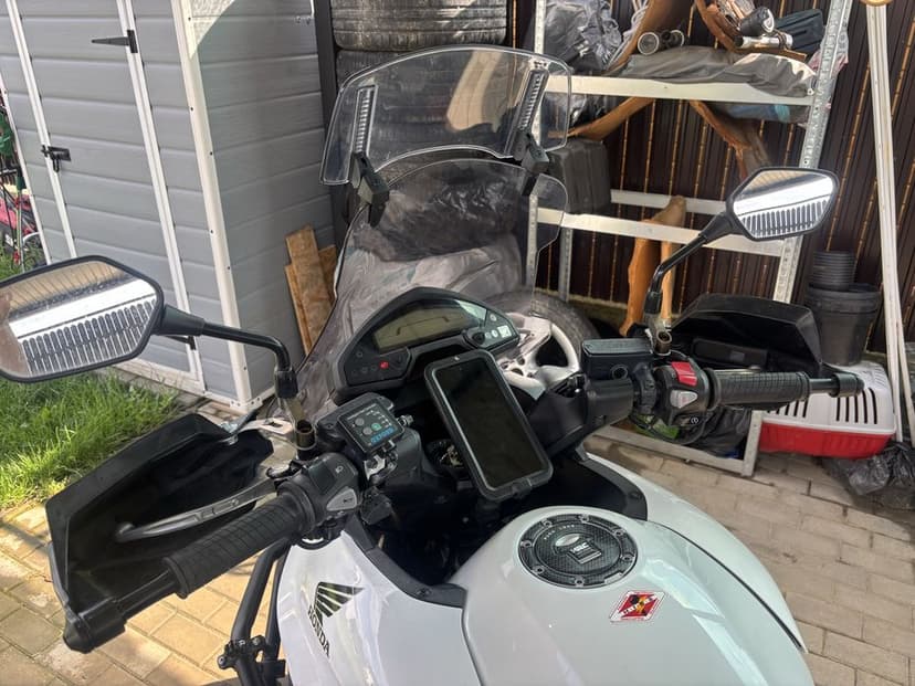 Honda Crossrunner VFR800X 19k km, excelenta, accesorizata