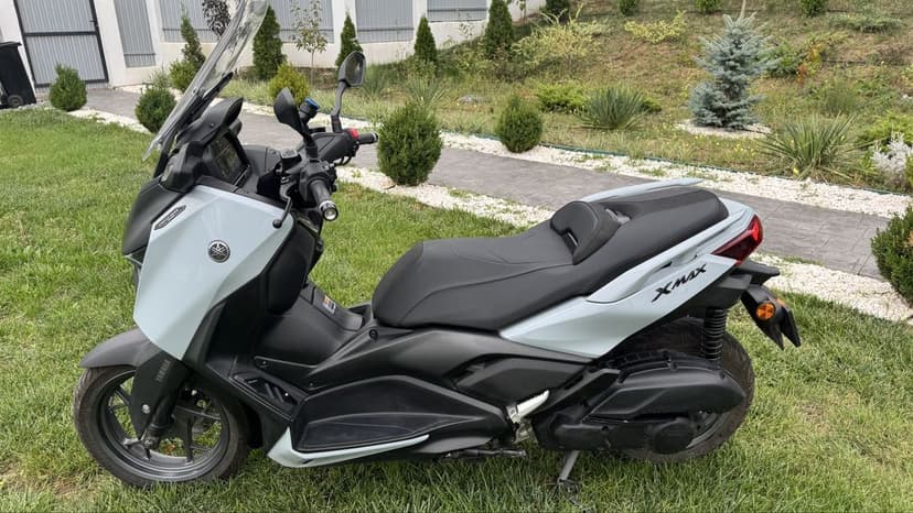 Scuter Yamaha Xmax 125
