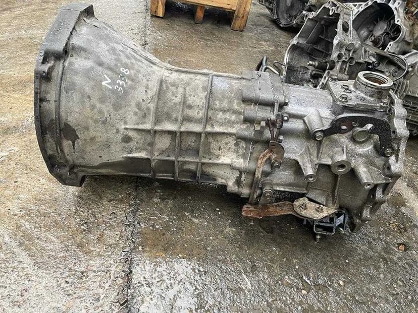 Cutie de viteze Nissan Navara 2.5