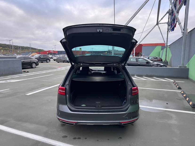 Volkswagen Passat B8 Alltrack - 190cp diesel - Webasto Volan Incalzit