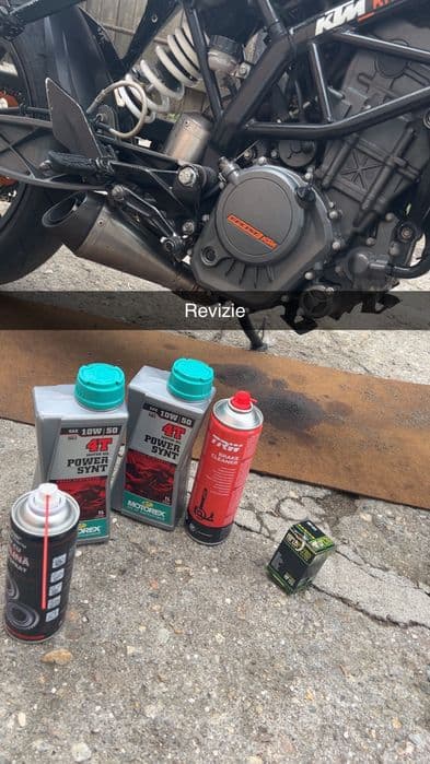 KTM Duke 125 2012, prim proprietar RO, stare foarte bună