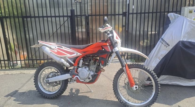 Cross SWM  RS300R[Husqvarna]