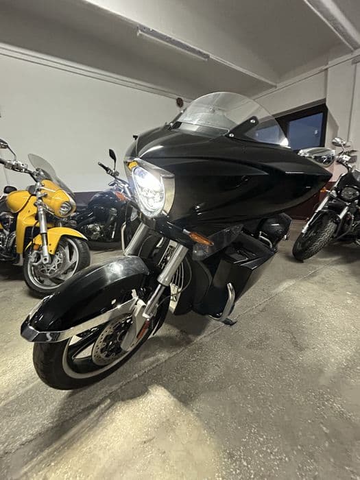 2011 Victory Cross Country 6 spd