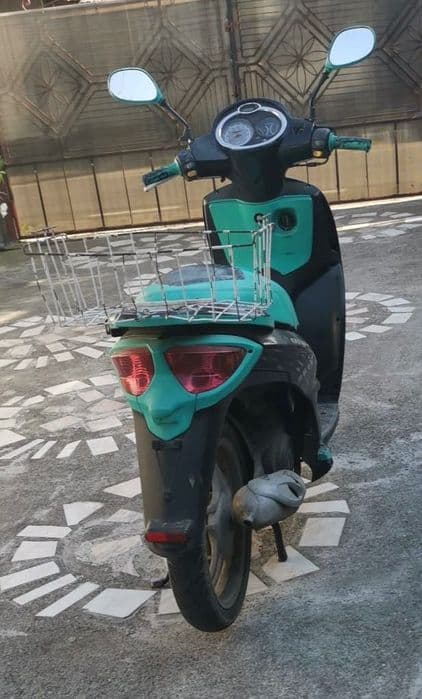 Scuter Malaguti Centro 4T / 49cc (CU ACTE)