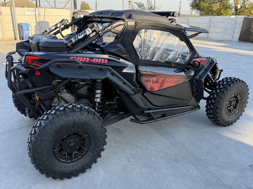 Maverick X rs 200cp 2023 2600km 3 moduri suspensie