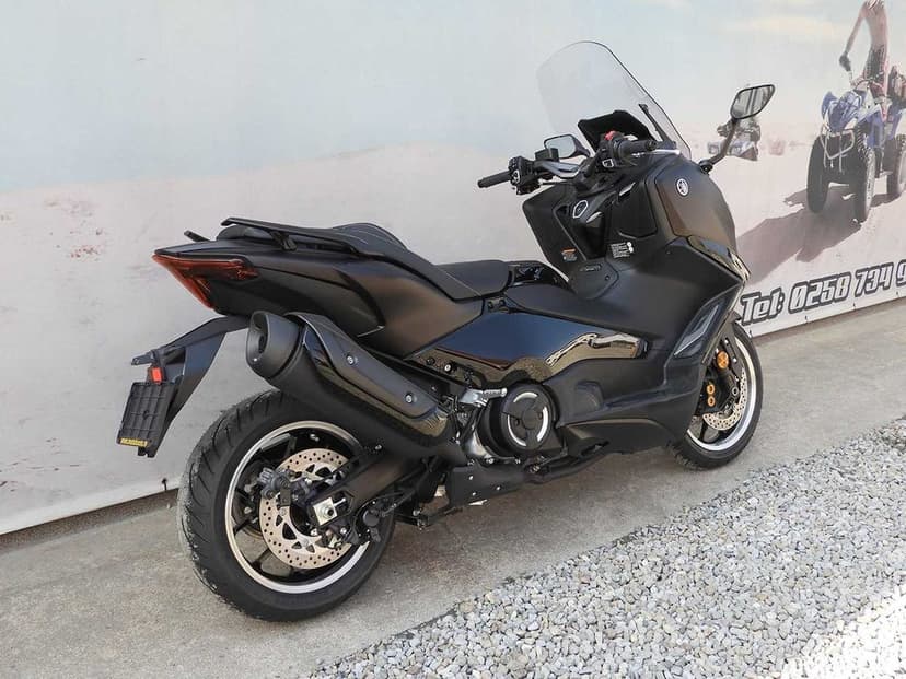 Promo Scuter Yamaha TMAX Tech Max 2025 | Rate | Leasing
