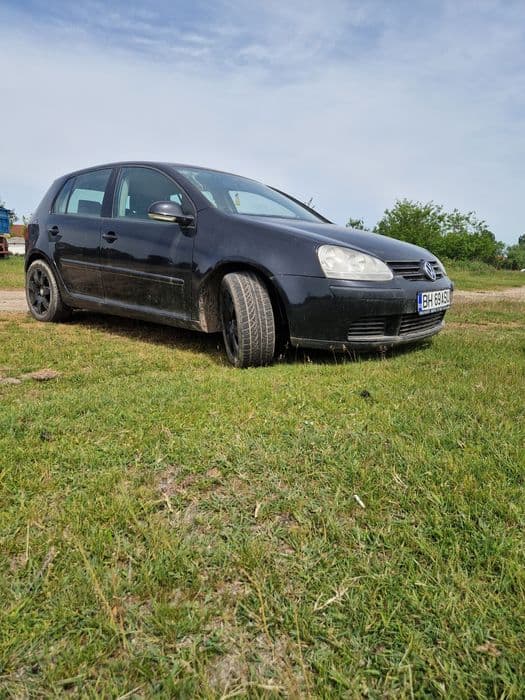 Vand golf 5 1.9 tdi 90 cp,sau schimb cu atv