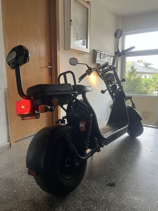 Moped electric + cască