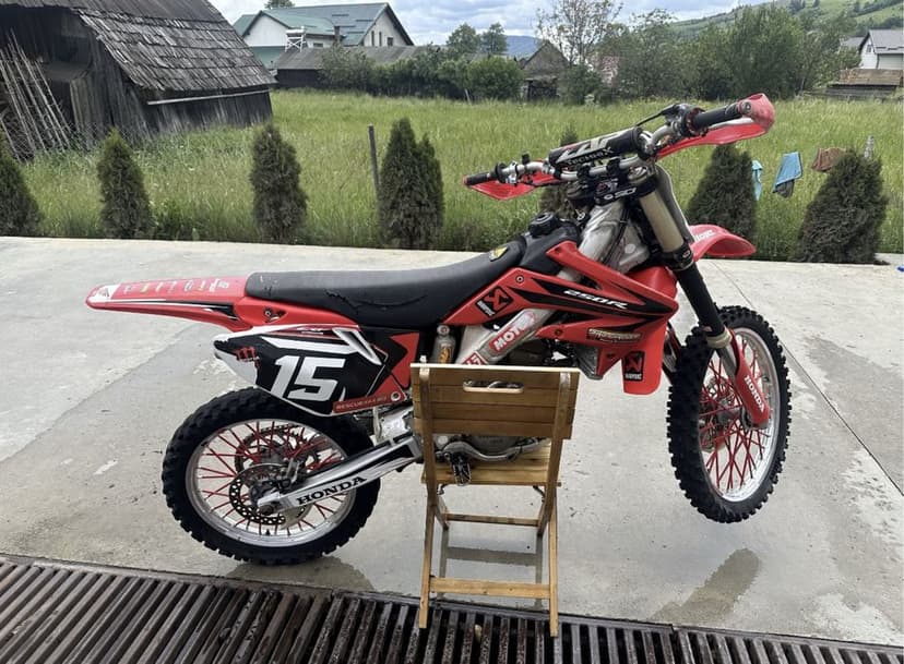 Piese HONDA CRF-250 R