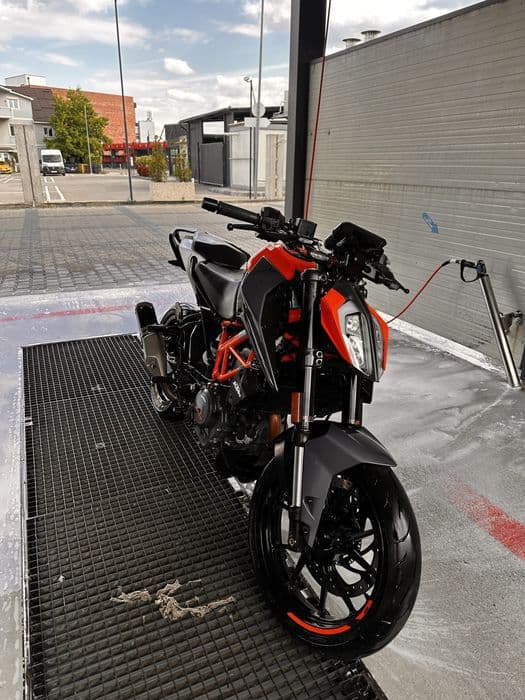 Ktm duke 390 2023