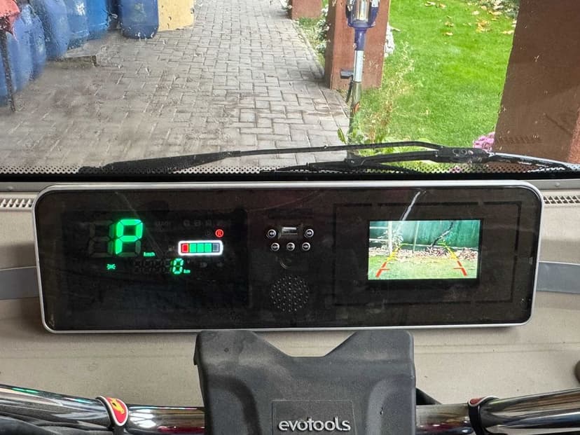 De vânzare!! Triciclu ELECTRICLU NOU 16000 lei!! VANZARE SAU SCHIMB