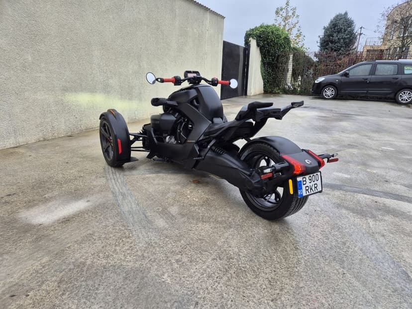 Bombardier CAN-AM Ryker 0.9 Benzina 2019 usor avariat