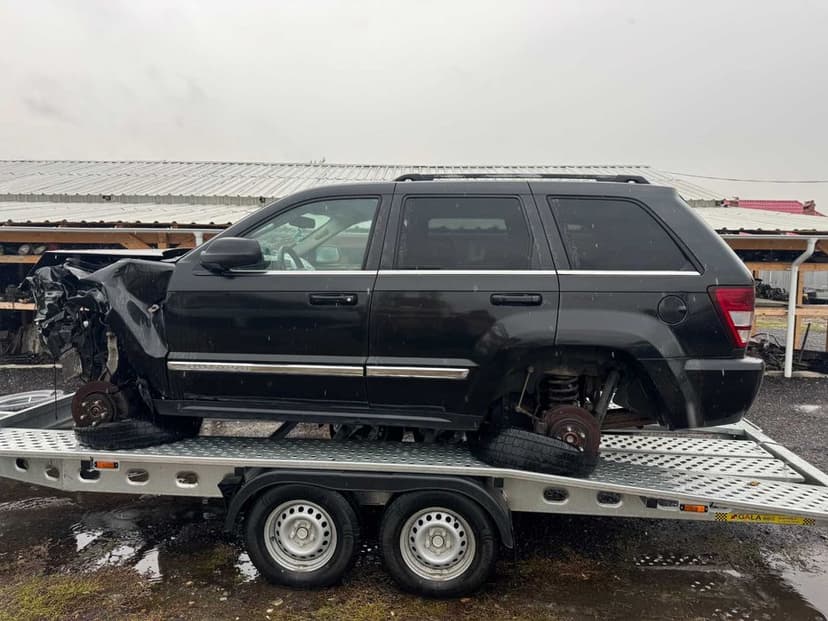 Dezmembrari Dezmembrez Piese piesa Dez Jeep Grand Cherokee 3.0 d 2007