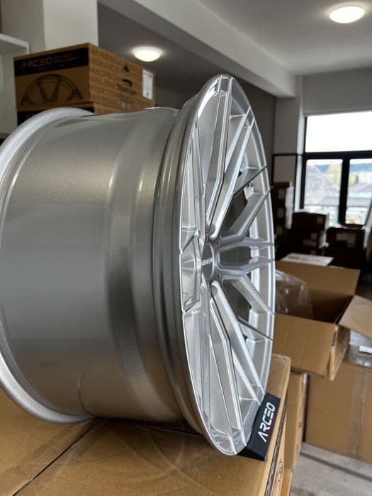 Jante noi R20 Arceo Valencia pt Volvo XC 60 90 Jaguar Land Rover DS 5x