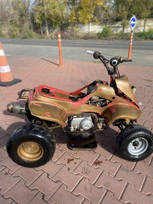 Vand sau schimb atv in stare buna