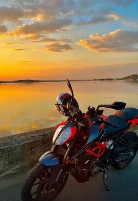 Motocicleta Ktm 390 Duke