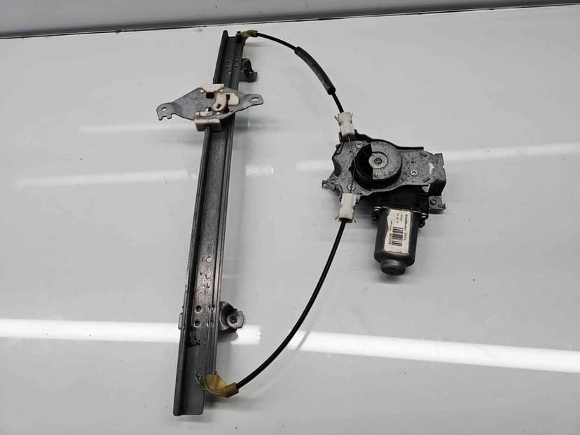 Macara electrica geam stanga fata Nissan Navara (D40) [Fabr 2005-2014]
