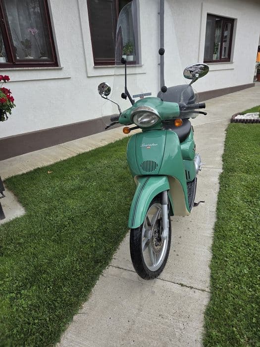 Vând scuter Aprilia Scarabeo 50cc
