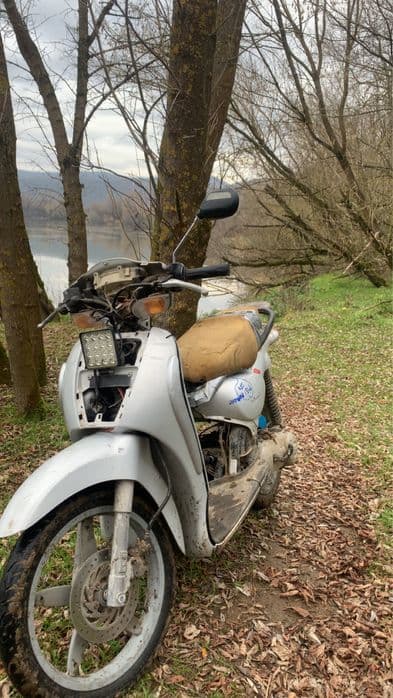 Vand scuter Aprilia Scarabeo 49cc